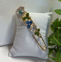 Prendedor Flor Blanca