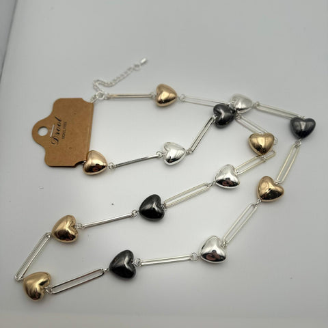 C-444-Collar corazones conectados con cadena