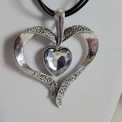 C055-ZK-Collar corazon