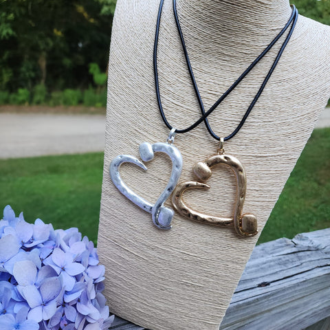 C381OZ.- Collar largo Corazón