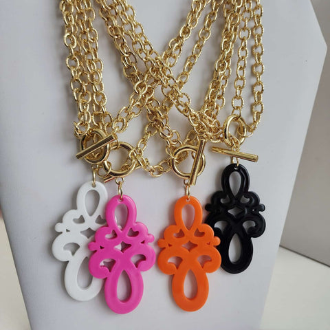 C102KIM-Cadena Acrílico Infinito Corto