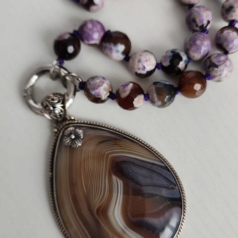 Gema Montada en plata