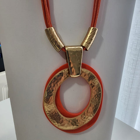 Collar Base Dorada Orange