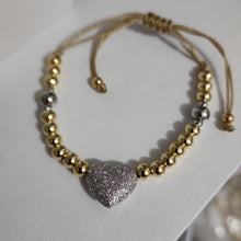 Pulseras en cuencas corazon