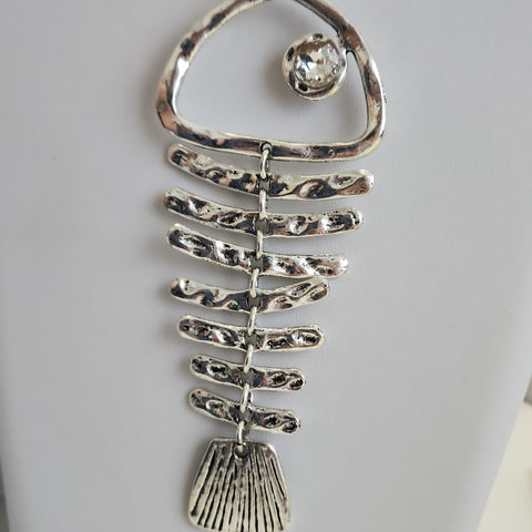 343-Collar de Pez Esqueleto