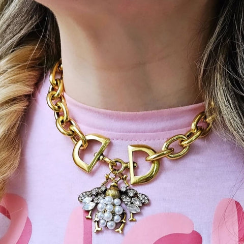 Collar de Abeja en Perlas