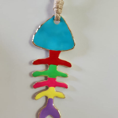Collar de Esqueto Pez Con Aretes  Colores