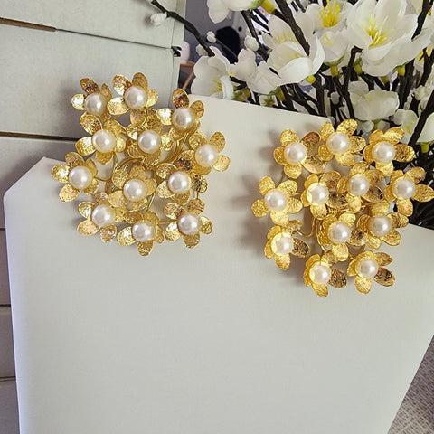 Aretes de Aniversario  Margaritas con Perlas