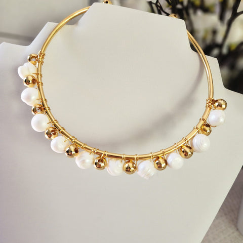 Choker de Perlas y Balines  Base dorada