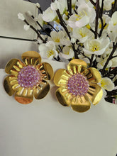 Aretes 2006-24K Base dorada Lavada Con Nacar