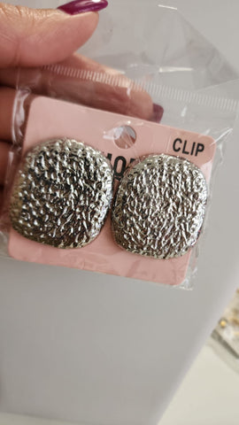 Aretes Cuadrado Corrugado