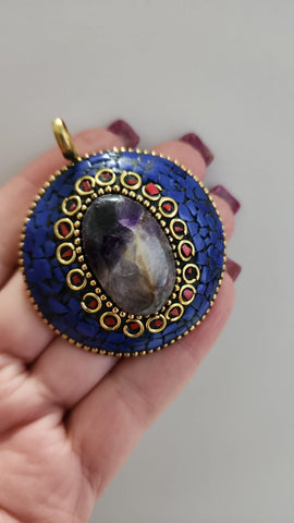 Gema Circular Violeta Piedra oscura