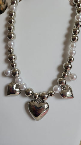 Collar de Esferas  Plata y Perlas con Corazones Puff