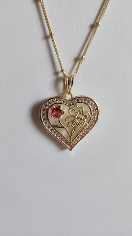 Gema de Corazón con Flor y Mariposa