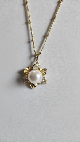 Gema de Flor con Perla
