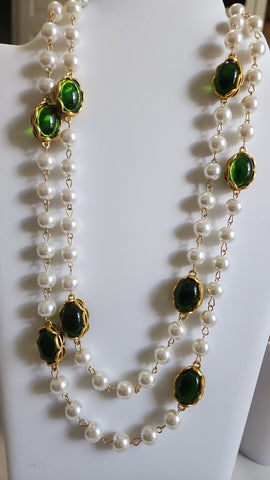 Collar de Perlas  Piedra Verde Esmeralda