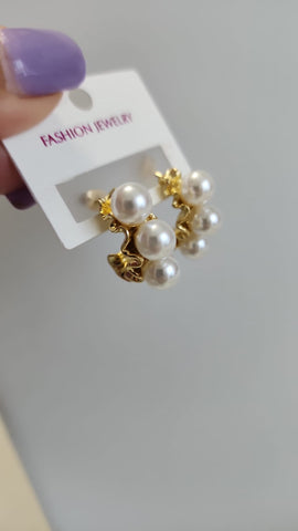 A523-21-Aretes Huggy 3 Perlas