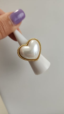 S523-16-Anillo de Corazón  Blanco Perlado