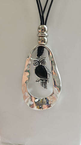 C526-Collar de Búho Pequeño