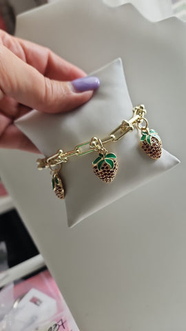 P202-Pulsera de Fresas