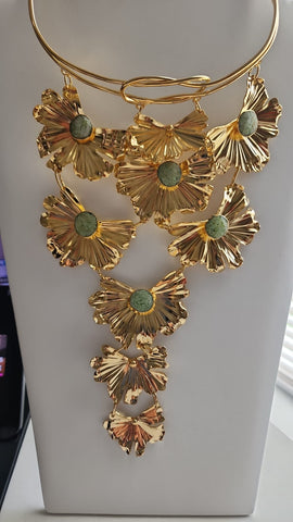 Choker Abundancia  Flores con Piedras  Verdes