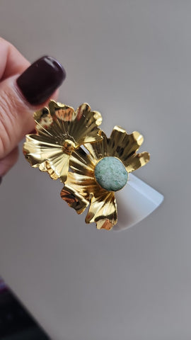 Anillo Abundancia  Flores con Piedras  Verdes