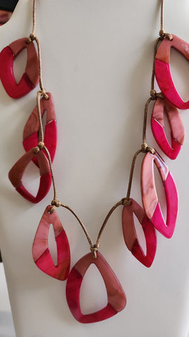 Collar largo  Fushia