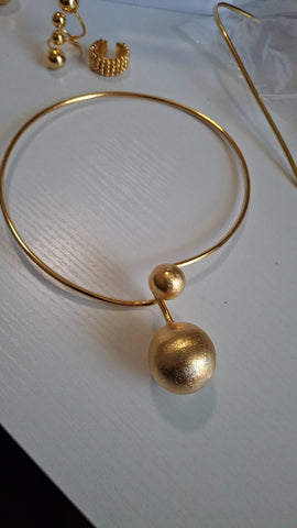 Choker Esfera mate Marie Santa