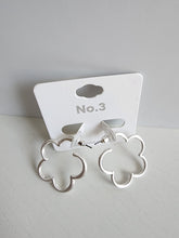 Aretes Clover  Cilueta