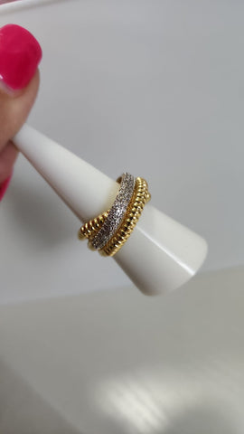 Anillo Entrelazado