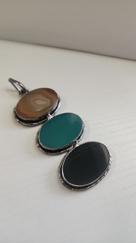 Gema de 3 Piedras  Ovalada Marron