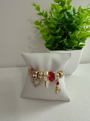 Pulsera de charm Roja con labial