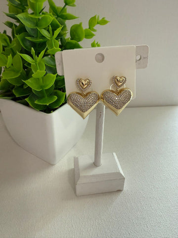 Aretes corazón diamantado
