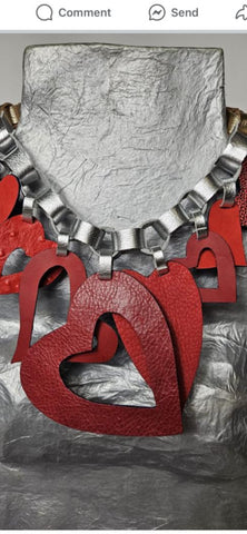 Collar Corazones Rojo