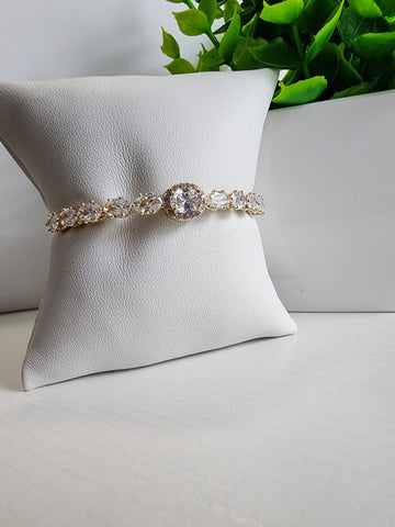 Brazalete Separador  Oro con Zirconia