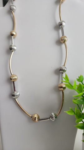 Collar Esferas  Dos Tonos