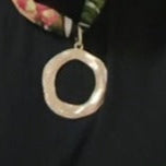 Gema Circulo Dorado Mate