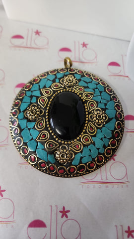 Gema Grande la india turqueza piedra oscura