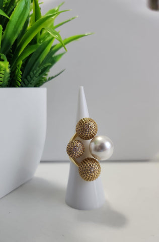 Anillo Tres Esferas  Diamantada
