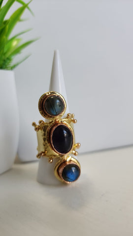 Anillo Tres Piedras  Violeta