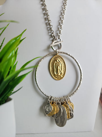 Collar Nuestra Señora  Dos Tonos