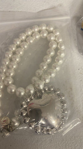 Collar perla Corazón de Cristo