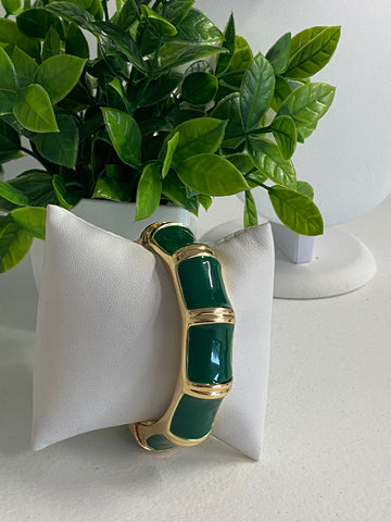 Pulsera de esmalte verde
