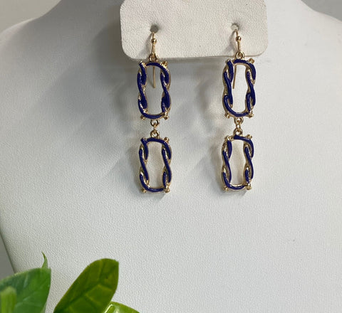Aretes azul trenzado