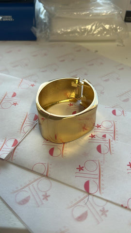 Bangel dorado Tipo diamante