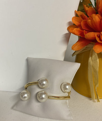 Bangel en plata ramillete 4 perlas