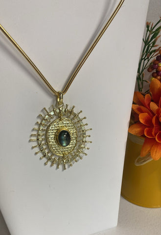 Gema circular con Cuarzo