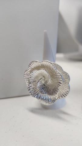 Anillo de la rosa Plata
