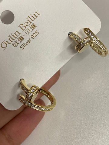 # 149-Arete Clavo Diamantado