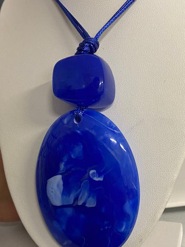 Collar Ovalado Azul